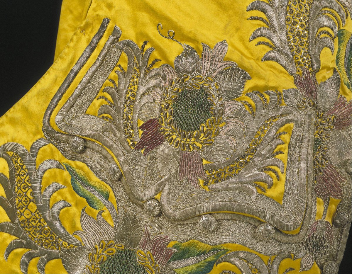 Yellow and silver waistcoat from the 1730s Baroque period. 🌻 Silk and satin body with fine silver threading. #history #fashion #fashionhistory #mensfashion #yellow #colourful