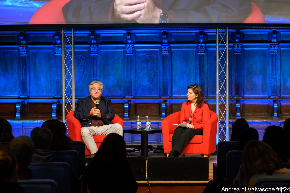 @UNESCO Google’s VP of News, Shailesh Prakash, sat down with @BarbaraGSerra to discuss how innovative newsrooms are putting AI to work. If you missed the session, you can watch the recording here ➡️ journalismfestival.com/programme/2024…