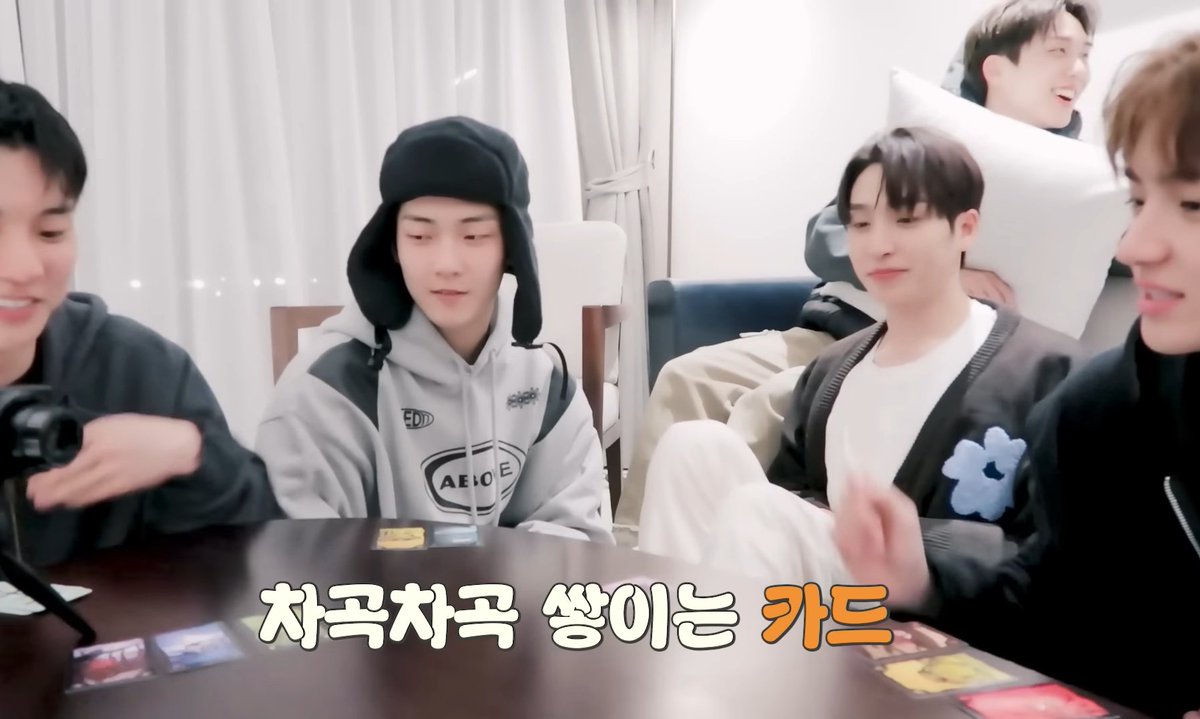 이사돈 tweet media