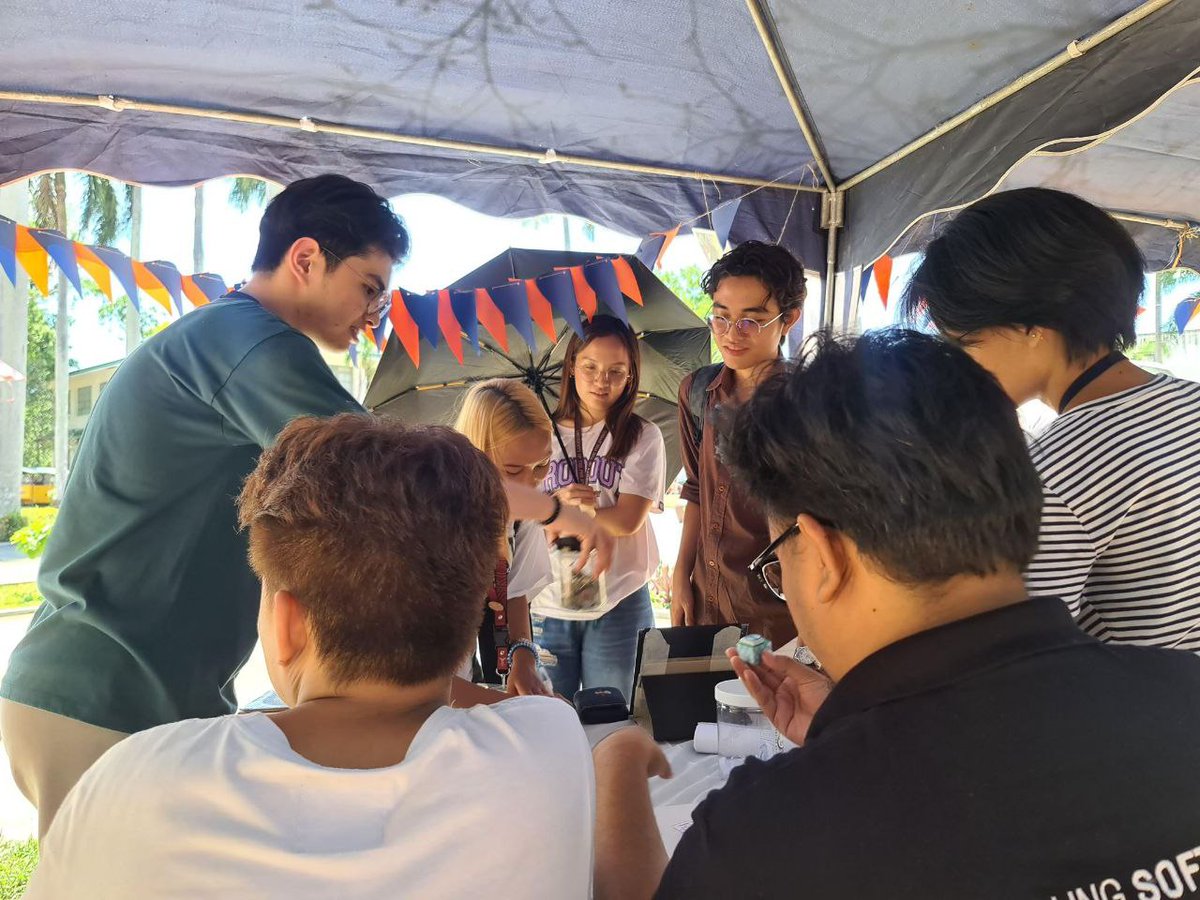 uplbperspective's tweet photo. ORGWATCH | Young Software Engineers’ Society hosts a week-long event “YSES Week 2024: Code: YSES; Project: Emerge” at the Physical Sciences Building.
#YSESWeek2024 #CodeYSESProjectEmerge
#UPLBOrgwatch https://t.co/NgEKkxUzNh