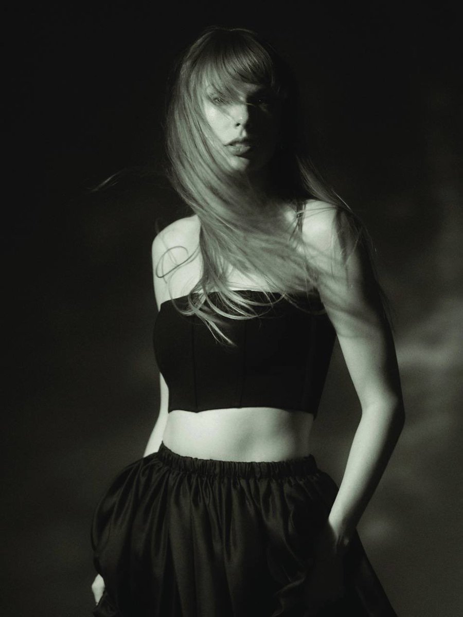 ᅟᅟ

⠀⠀ Dear reader,
Burn all the files, desert all your past lives.