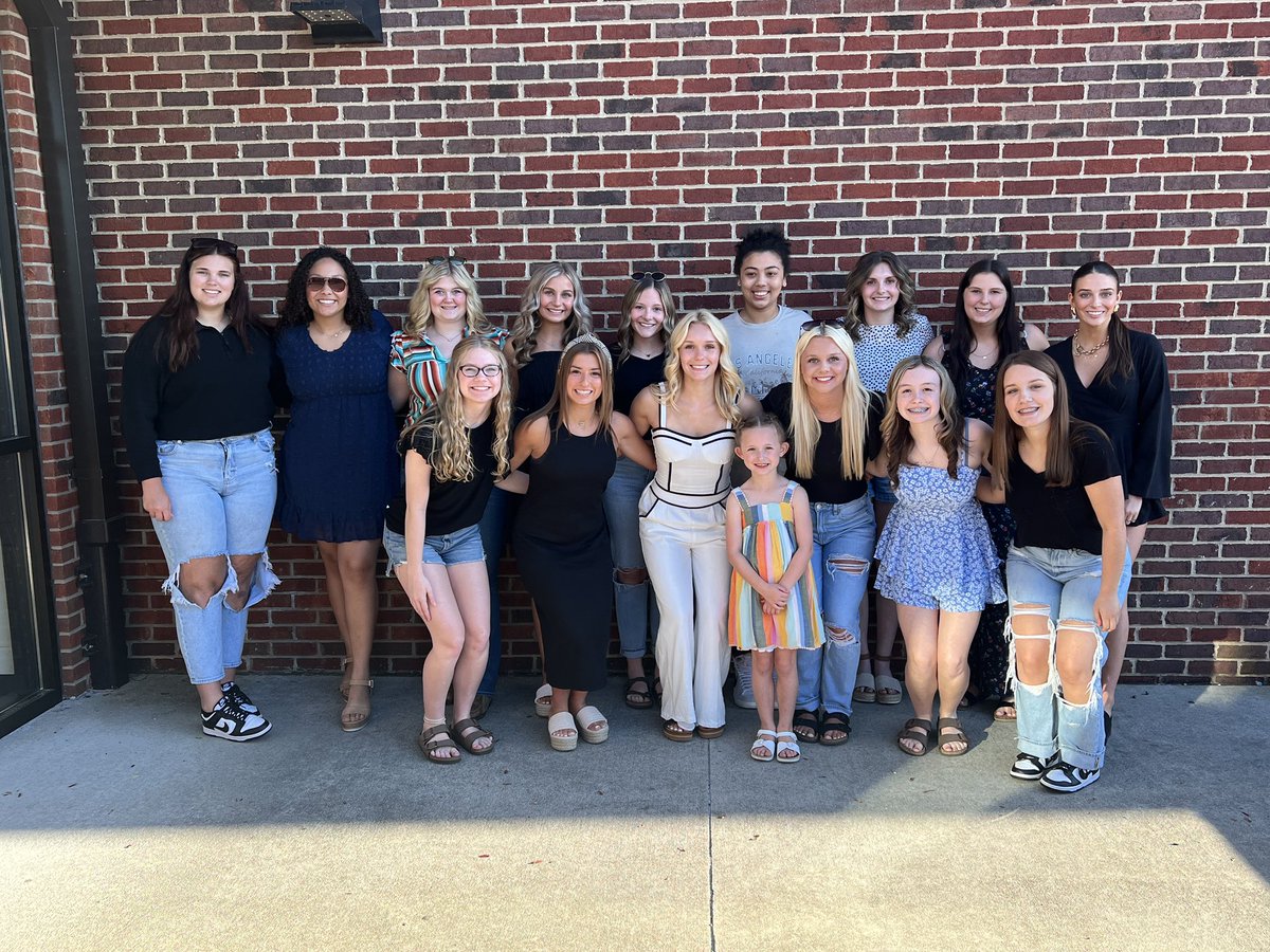 FCLPBasketball's tweet photo. We concluded the season last night with our banquet.  Thanks to everyone for a great season!  

@FCSSuper @flemingschools @WFLE1 @geneo03 https://t.co/kKsl7TSXGY