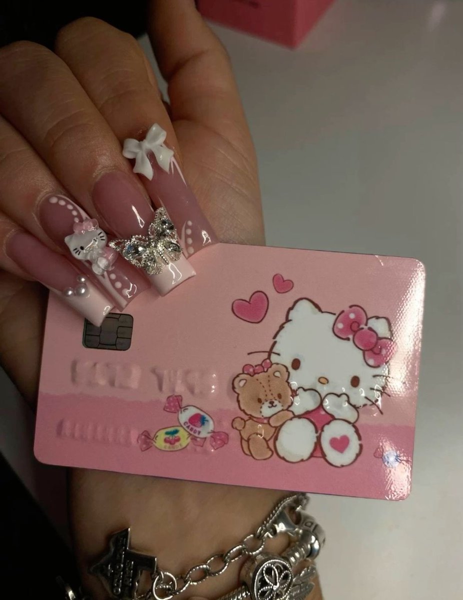 angelauracake tweet picture