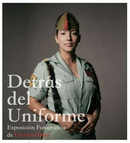 Última jornada para visitar la exposición fotográfica de Lucrecia Díaz 'Detrás del uniforme' en la sala polifuncional del Centro de Historia y Cultura Militar de #Ceuta, organizada por la @COMGECEU_ET. Horario de tarde de 17:00 a 21:00 horas.