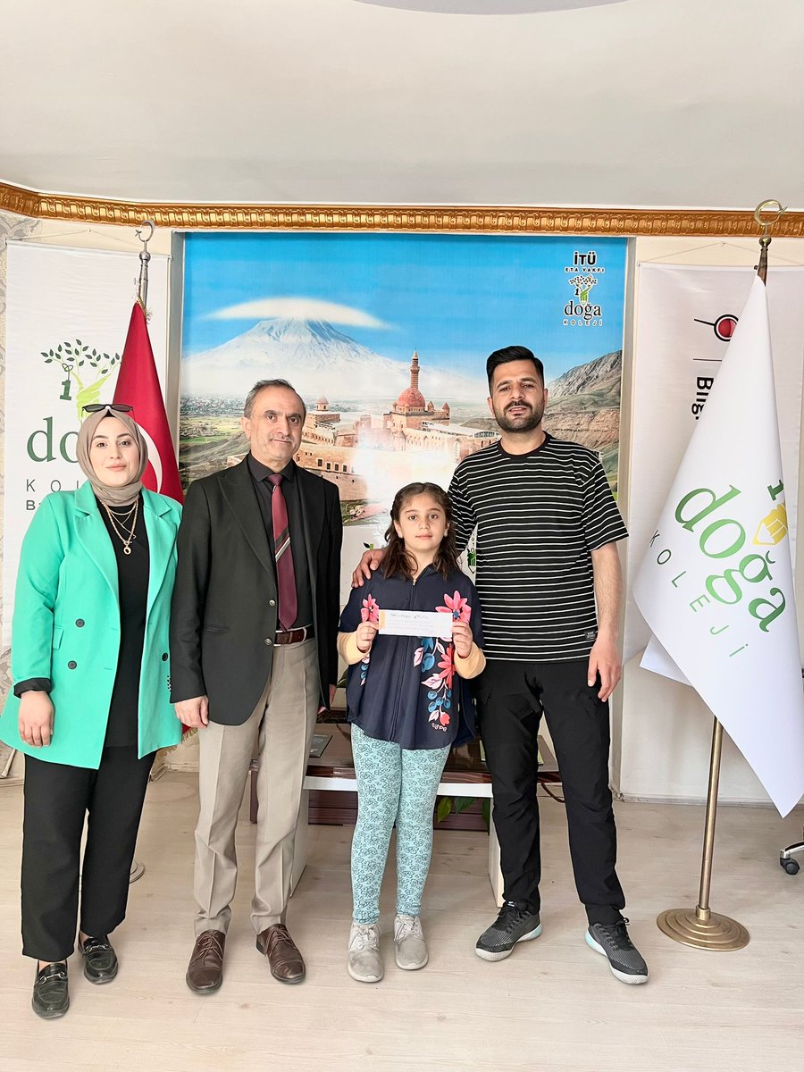 Uluslararası Kanguru Fen sınavında Türkiye geneli sıralama da ilk 150 kişi arasına girerek final sınavına katılmaya hak kazanan öğrencimiz; Elif Asmin Gökmen'i tebrik eder başarılarının devamını dileriz. @DogaOkullari @agrimem