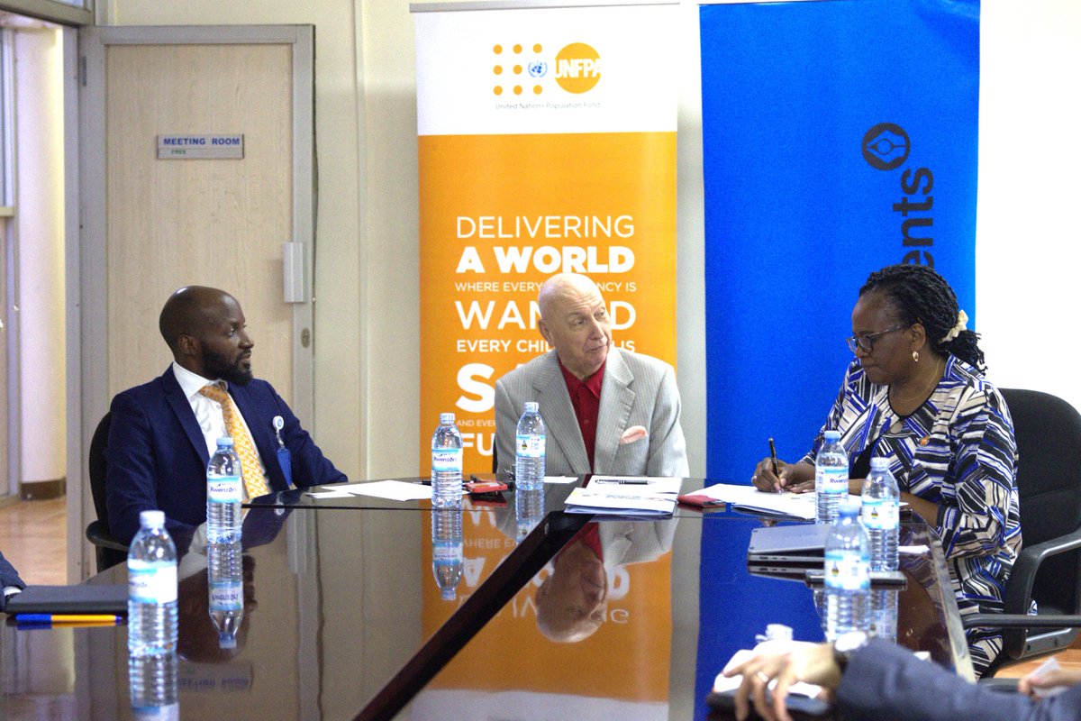 Today, @UNFPA & @SanlamUganda have signed a Memorandum of Understanding for collaboration on initiatives aimed at improving access to healthcare for women and girls through innovative financing and implementation models to promote social development and advance gender equality.