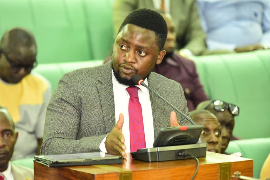 Parliament has passed the bill to dissolve the National Children Authority and have its functions taken to the Department of Children Affairs in @Mglsd_UG. The rationale is to remove duplication of roles and reduce wastage of public funds, etc. #PlenaryUg
