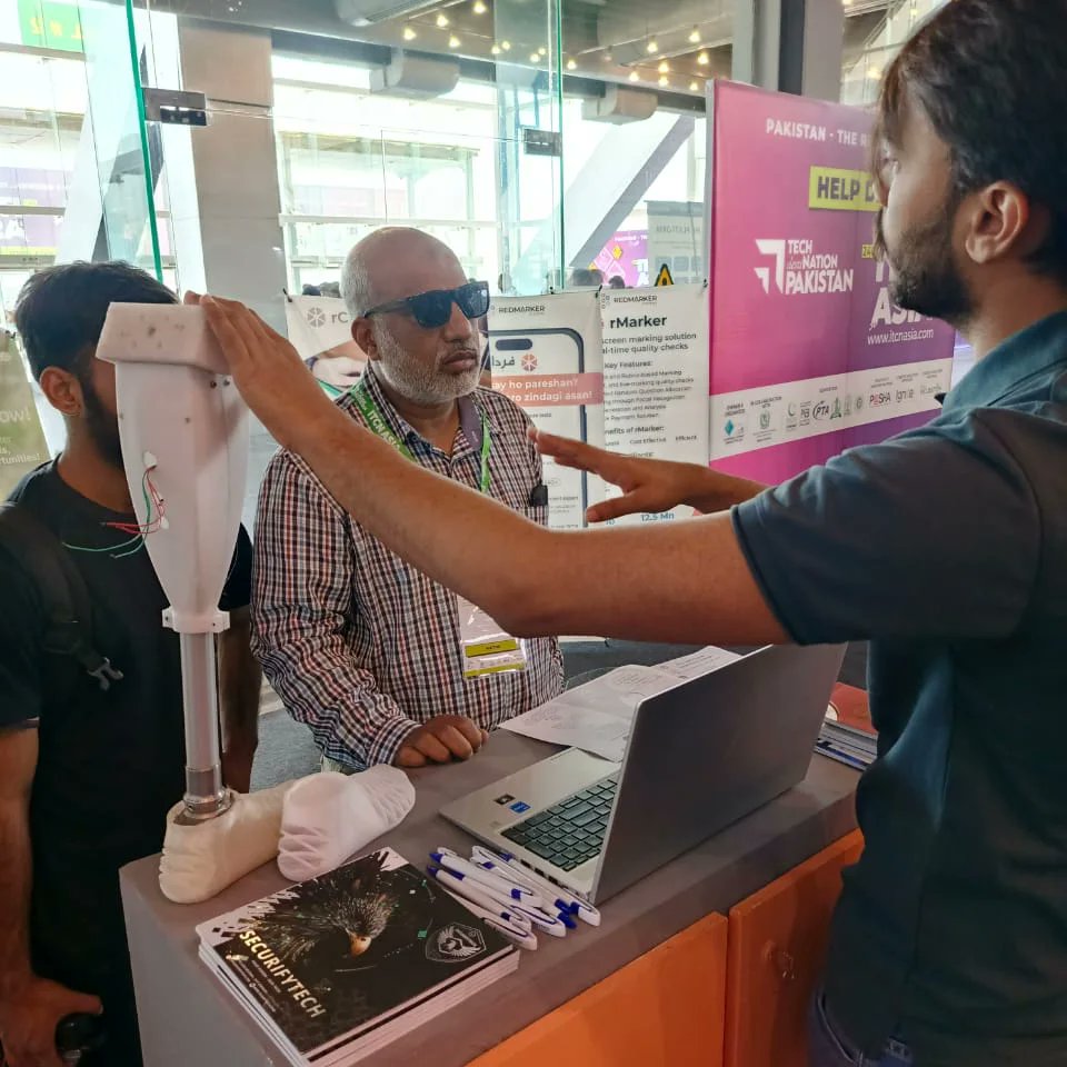 Day 2 already! 😃

AIBL innovators groundbreaking bionic knee project is still on display at the Expo Center Lahore, alongside Dynalimb's innovative Macy foot on display at their stand!

#dynalimb #3Dprinting #ProstheticandOrthotics #MacyFoot #ProstheticInnovation #AIBL