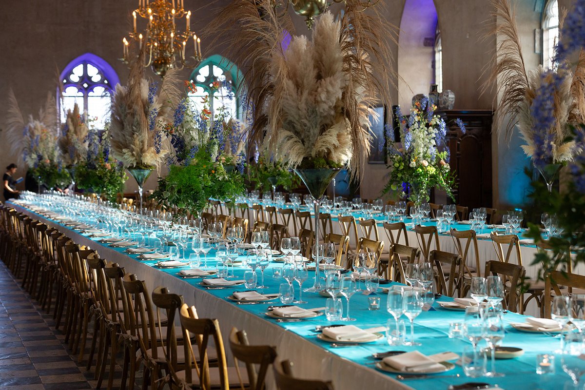 Looking back on the laureatesdinner 🩵

Keep an eye on our socials for the aftermovies.

Pictures by <a href="/ScherpFoto/">Scherp! Fotografie</a>