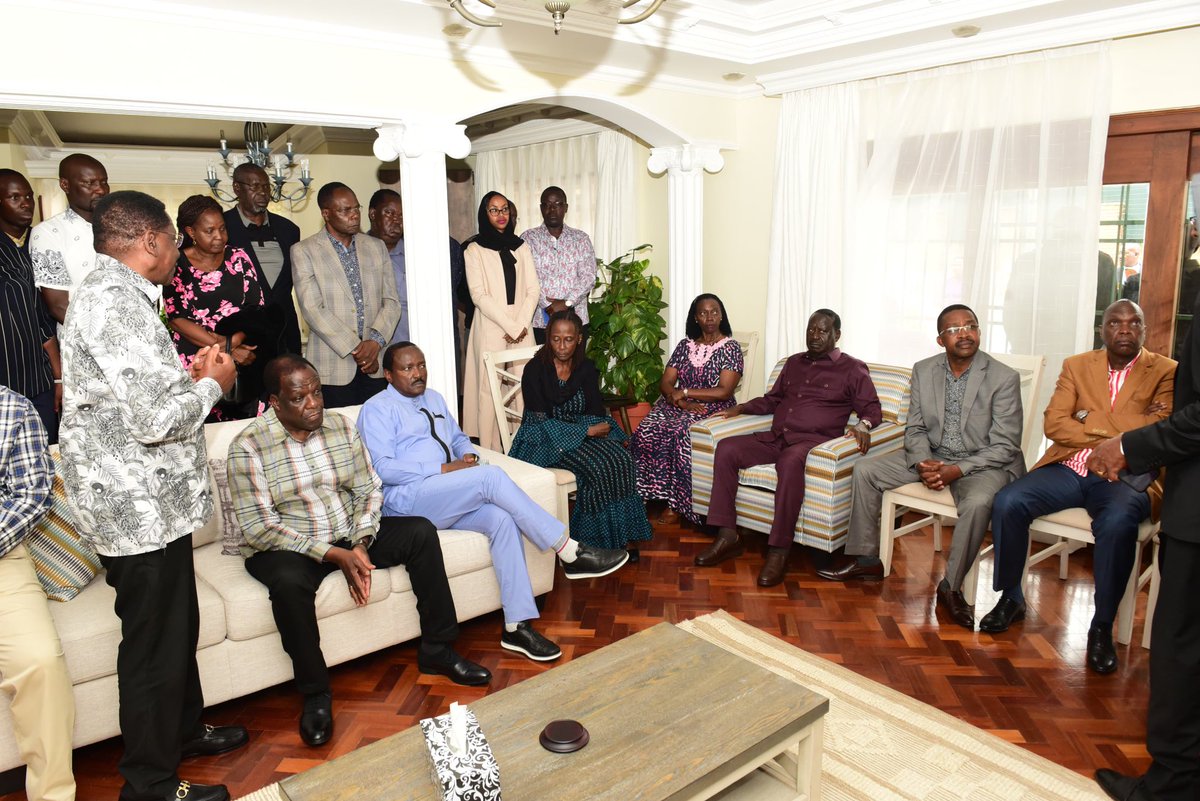 PL ⁦@RailaOdinga⁩ together with Azimio Leaders ⁦@MarthaKarua⁩ ⁦@skmusyoka⁩ ⁦@HonKioni⁩ and Mwangi wa Iria and MPs today visited the home of CDF General Francis Ogolla to console them following his death in a helicopter crash yesterday.