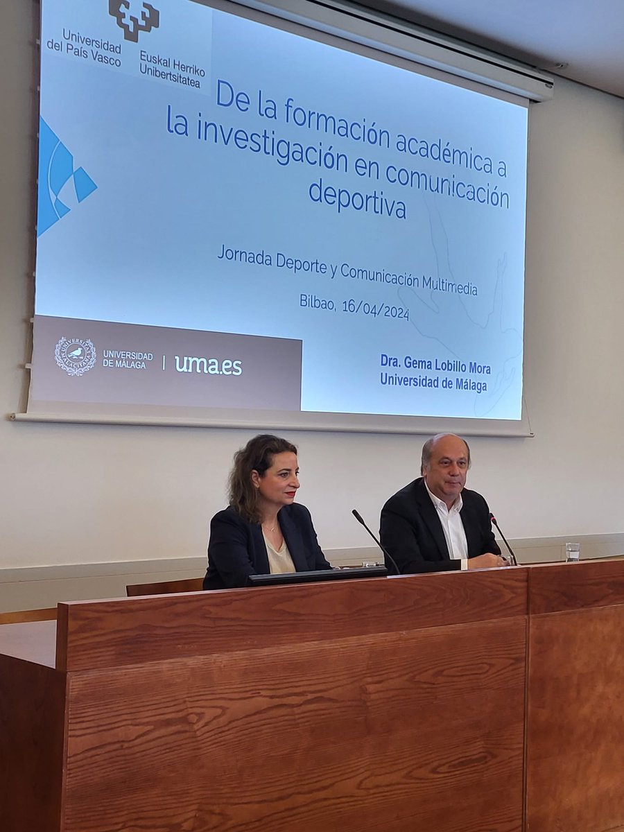 Esta semana la coordinadora de <a href="/SomosOradores/">Somos Oradores</a> de la <a href="/InfoUMA/">Universidad de Málaga</a> , @GemaLobillo , invitada como experta en las Jornadas de Deporte y Comunicación Multimedia, de la Facultad de Ciencias Sociales y de la Comunicación de la Universidad del País Vasco

#investigaciondeportiva