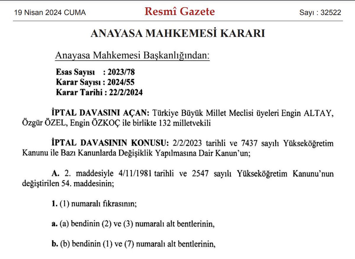 “Üniversite içerisinde izinsiz bildiri dağıtmak, afiş veya pankart asmak, izinsiz toplantılar düzenlemek” eylemlerinin disiplin cezası almasını, AYM iptal etti. Üniversiteleri zapt altına almaya çalışan AKP'ye karşı kampüslerde direnmeye devam edeceğiz! Üniversiteler Bizimdir!