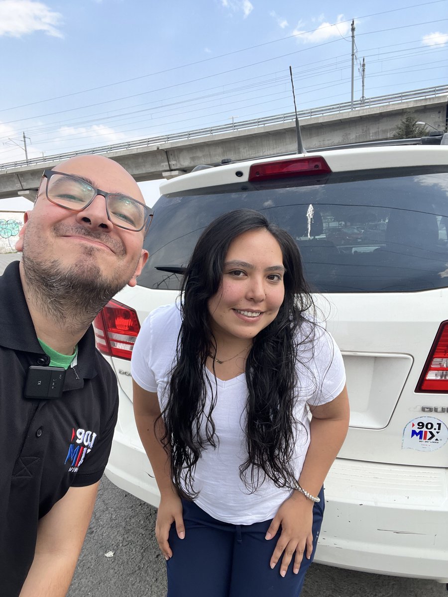 BalamEn901Mix's tweet photo. Pegando el Sticker de 90.1 MIX https://t.co/ar4n7TPNmY