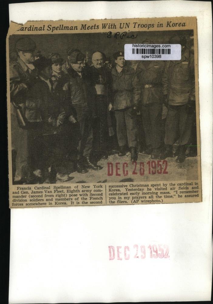 tlthe5th's tweet photo. 1952 Press Photo Francis #CardinalSpellman and General Van Fleet with UN troops in Korea
"Francis Cardinal Spellman (center) and Gen. James Van Fleet, 8th Army Commander (second from right) pose with 2nd Division GI's and members of the French Battalion for a Catholic Christmas service somewhere in Korea. It was the second successive Christmas spent by the Cardinal in Korea."