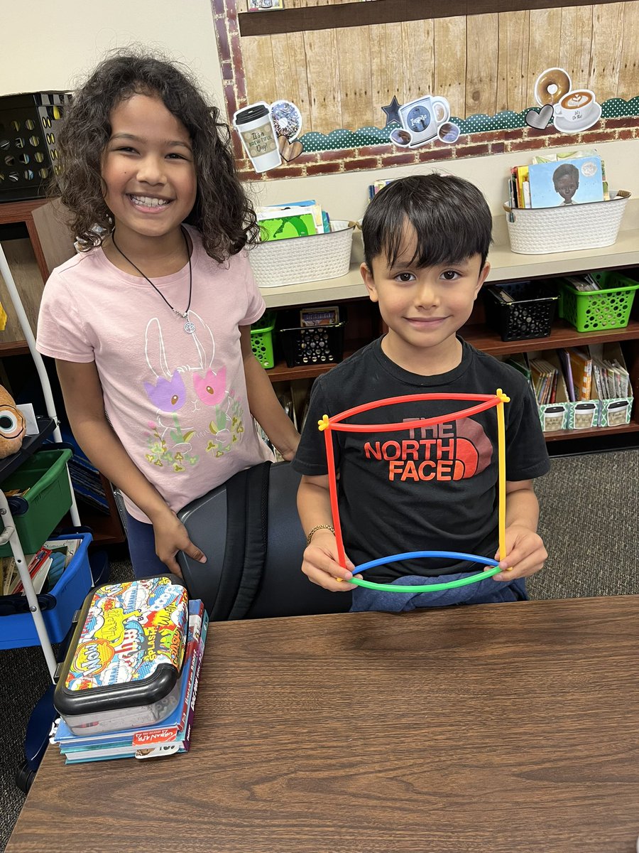 benavideztech1's tweet photo. Our geometry skills are shaping up!! Creating shapes and identifying their sides, faces, and vertices! @HumbleISD_LSE #leopardspotting https://t.co/2DMhHVEJi6