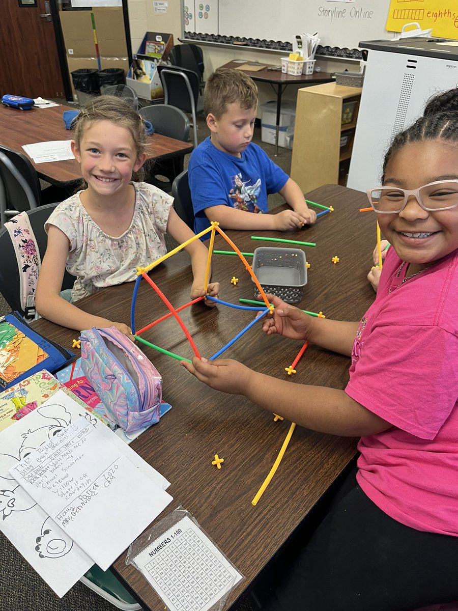 Our geometry skills are shaping up!! Creating shapes and identifying their sides, faces, and vertices! <a href="/HumbleISD_LSE/">Lakeshore Elementary</a> #leopardspotting