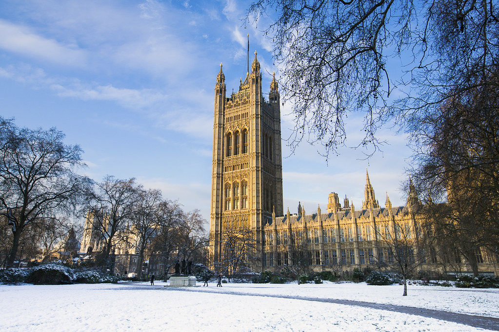Work to repair parliament’s tallest structure, the Victoria Tower, faces a year’s delay due to a botched procurement process
constructionnews.co.uk/buildings/parl…
#construction #building #parliament