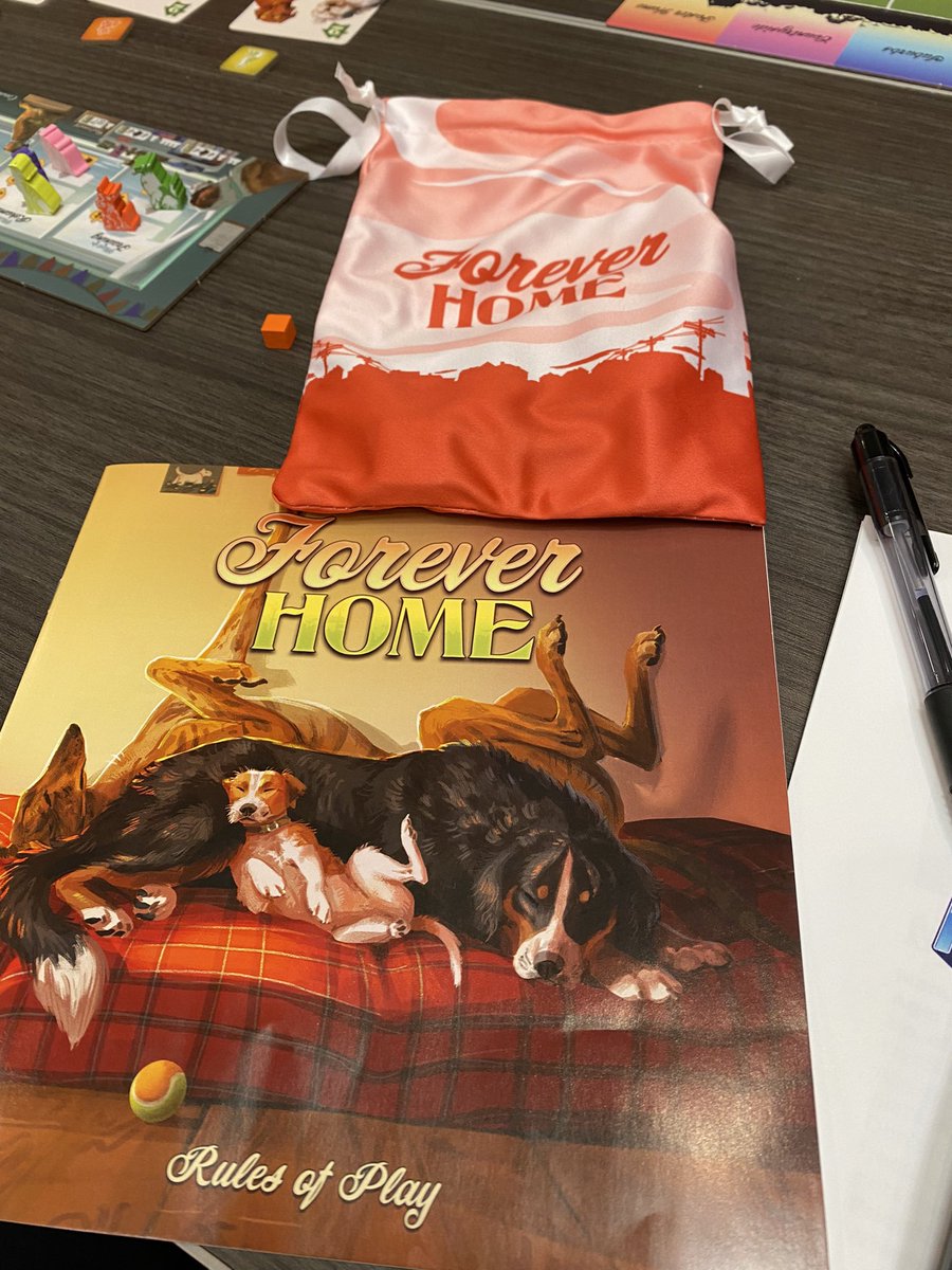 Lana Lee tweet media