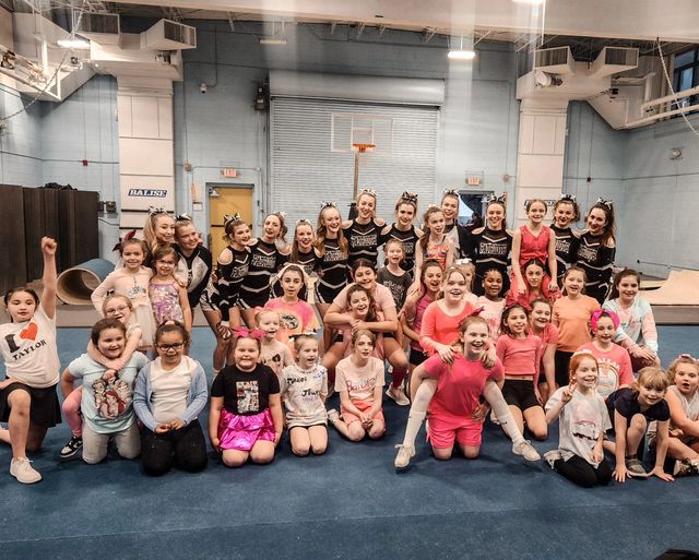 Thank you to the Pilgrim Cheerleaders with Coach Halsey & Coach Tara for closing out our current Cheer clinic with a great routine and for making our girls smile!!! They are great role models for Warwick PAL!