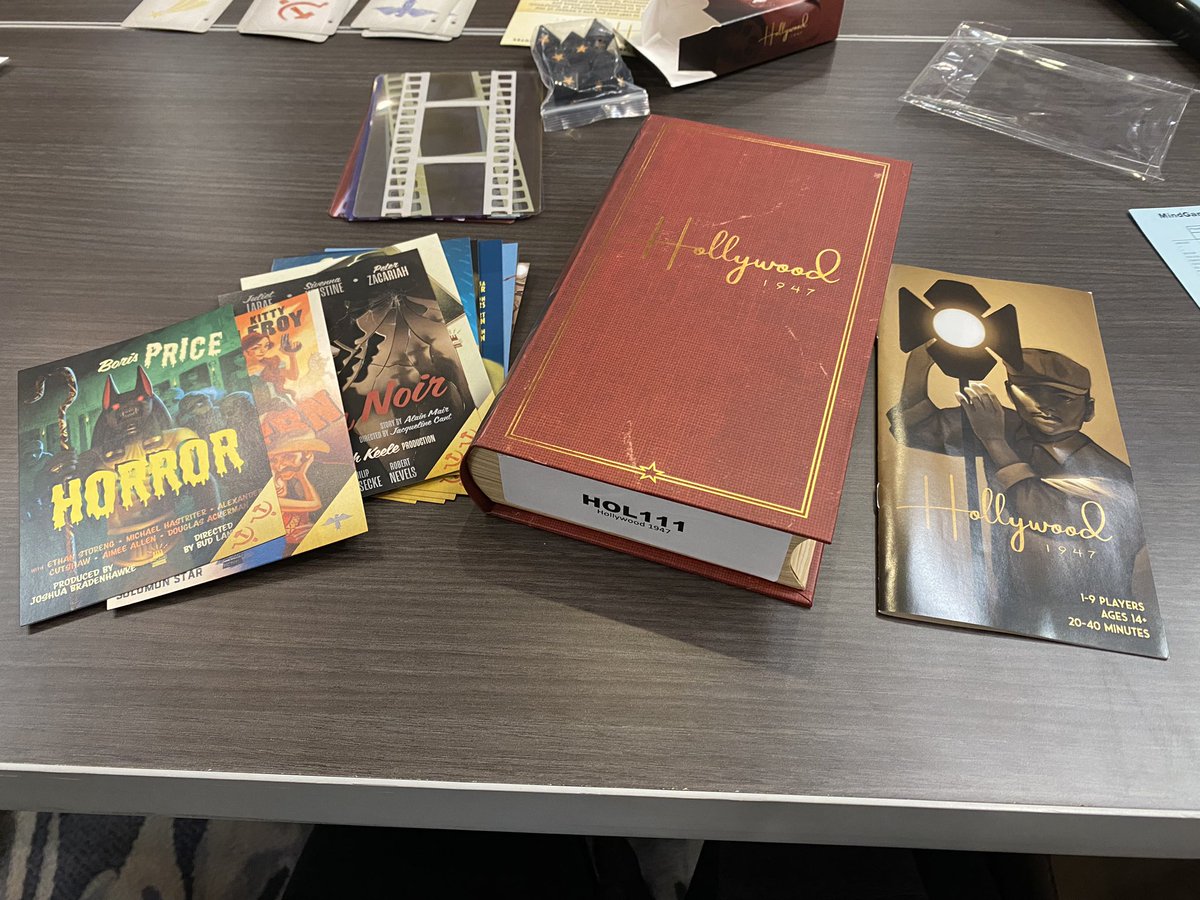 Lana Lee tweet media