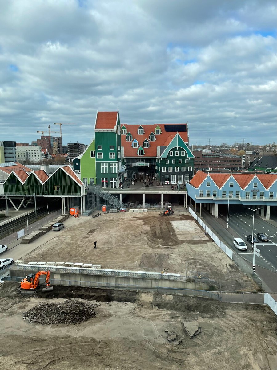 Het college van B&W legt het definitieve bestemmingsplan van Figaro voor aan de gemeenteraad. Dit maakt ontwikkeling van deze plek mogelijk. Wethouder @rtuijn:'Figaro voltooit het Stadhuisplein,dat een cruciale verbinding vormt in het centrum van Zaandam.' bit.ly/bestemmingspla…