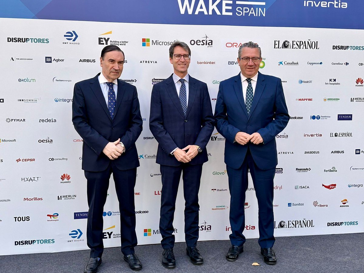 Foro Económico Español #WakeUpSpain El presidente Toni Pérez participa en #Madrid en este encuentro, donde ha reivindicado el peso específico de la provincia de Alicante como motor económico de nuestro país 🔹 @pedroj_ramirez @elespanolcom @Invertia @disruptoresee