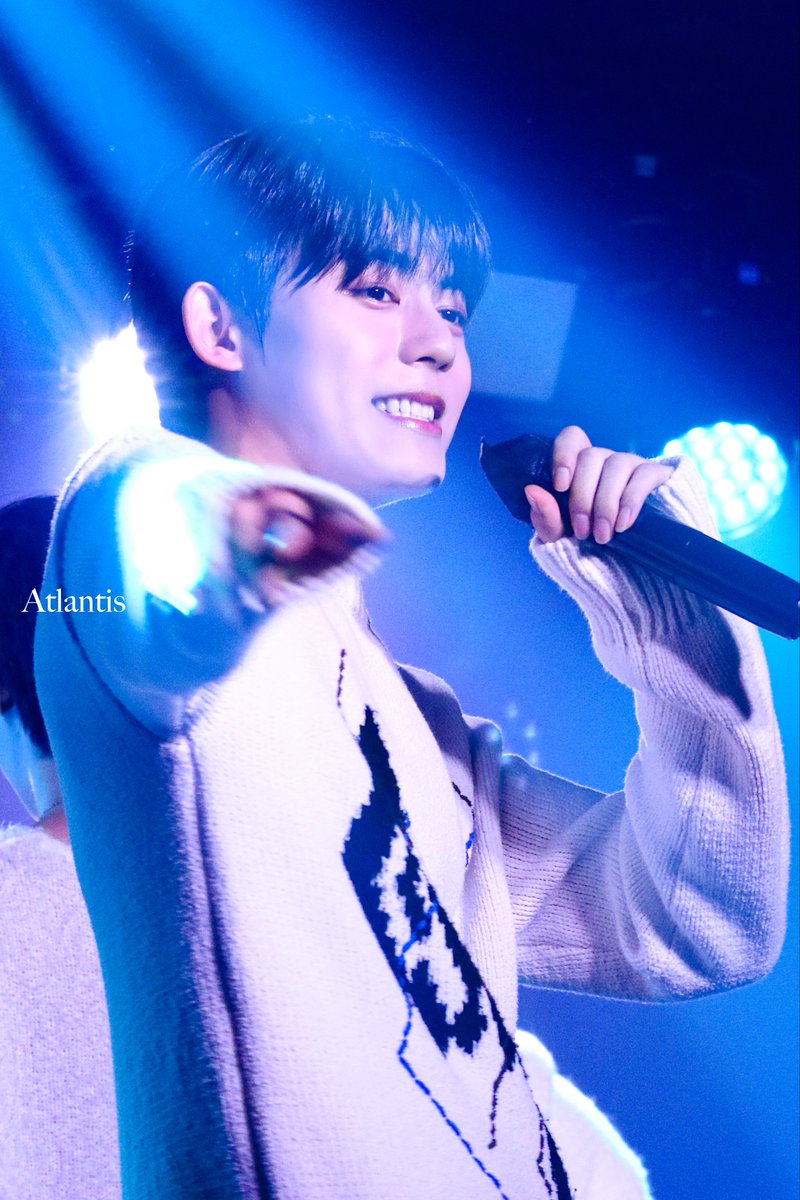 atlantisbxb's tweet photo. 240329  BXB  『Airplane』지훈 HQ☁︎

오른쪽 시리즈→

#BXB #비엑스비 #지훈 #JIHUN
#Wings #Airplane #에어플레인
#2024BXBPROMOTIONEVENTINJAPANELEVATION https://t.co/6KICyRHwfk
