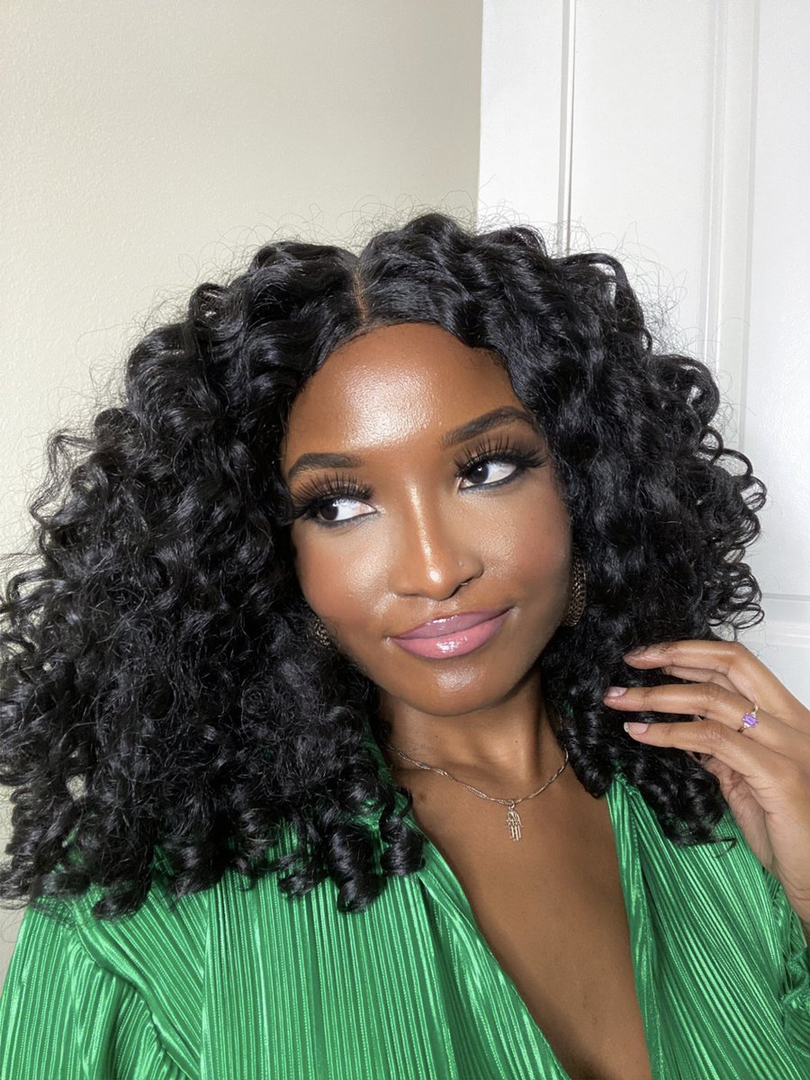 kimmyworld216's tweet photo. spring makeup look🤎💫

Product details listed on IG #linkinbio #springmakeup #makeup #makeuplook #fentybeauty https://t.co/ccGjTretQG