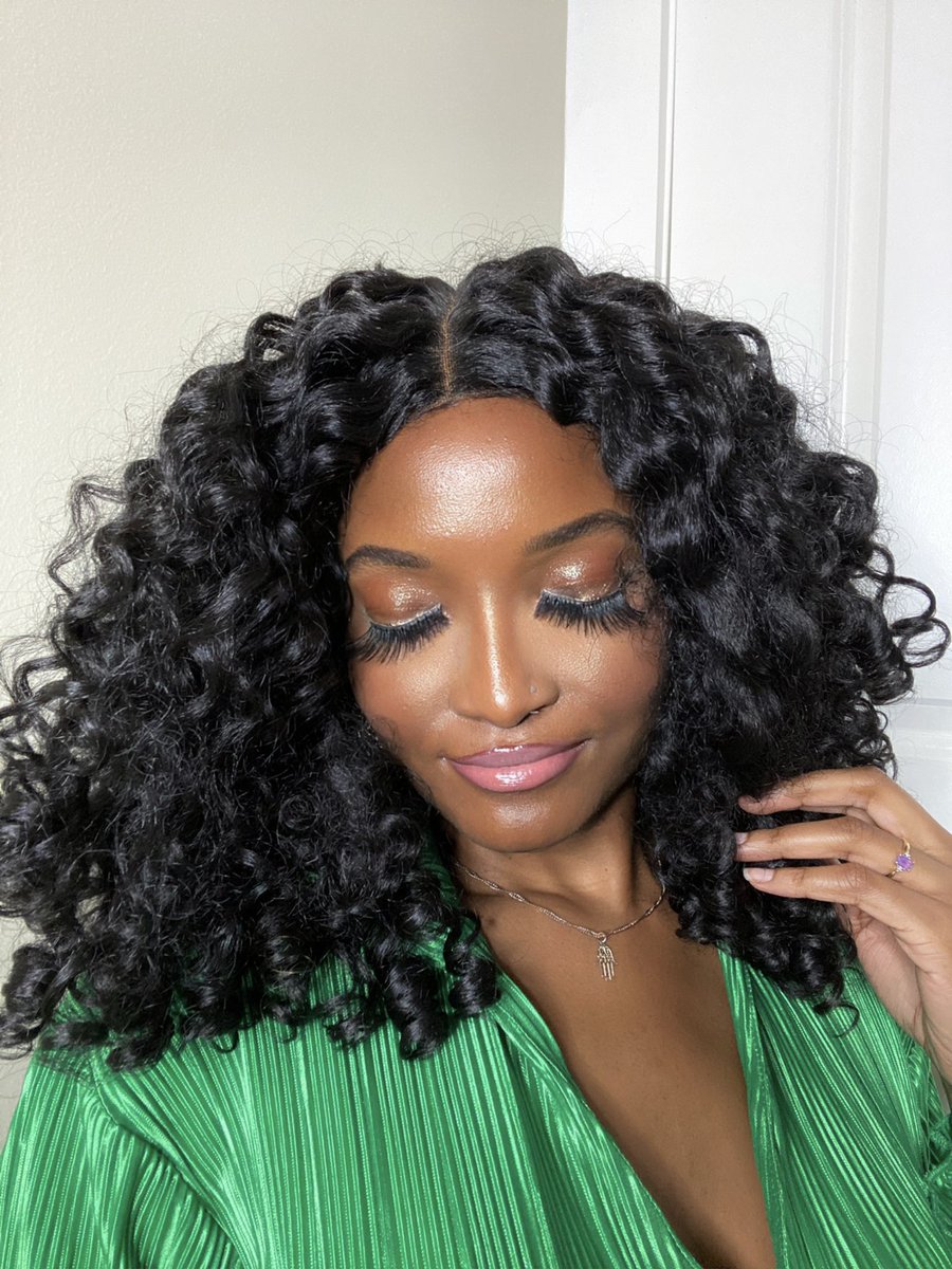 kimmyworld216's tweet photo. spring makeup look🤎💫

Product details listed on IG #linkinbio #springmakeup #makeup #makeuplook #fentybeauty https://t.co/ccGjTretQG