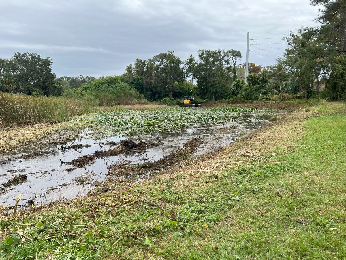 WetlandEquip's tweet image. Maintaining a drainage pond
#brushcutter
#treetrimmer
#maintenance
#waterway
#ROW
#infrastructure
#buggylife
#amphibious
#amphibiouslife
#amphibiousexcavator
#amphibiousbuggy
#amphibiousequipment
#swampexcavator
#swamplife
#wetlandequip
@Wetlandequip
wetlandequipment.com