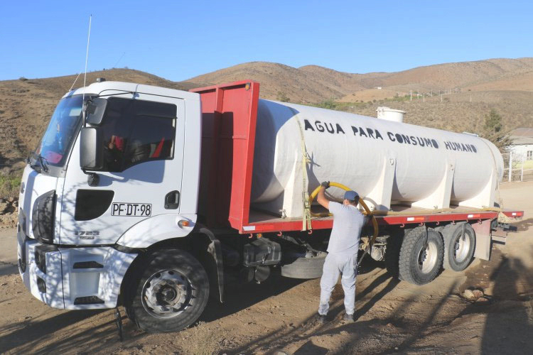 Para localidades rurales: En noviembre La Serena tendría tres nuevos camiones aljibe - diariolaregion.cl/para-localidad…