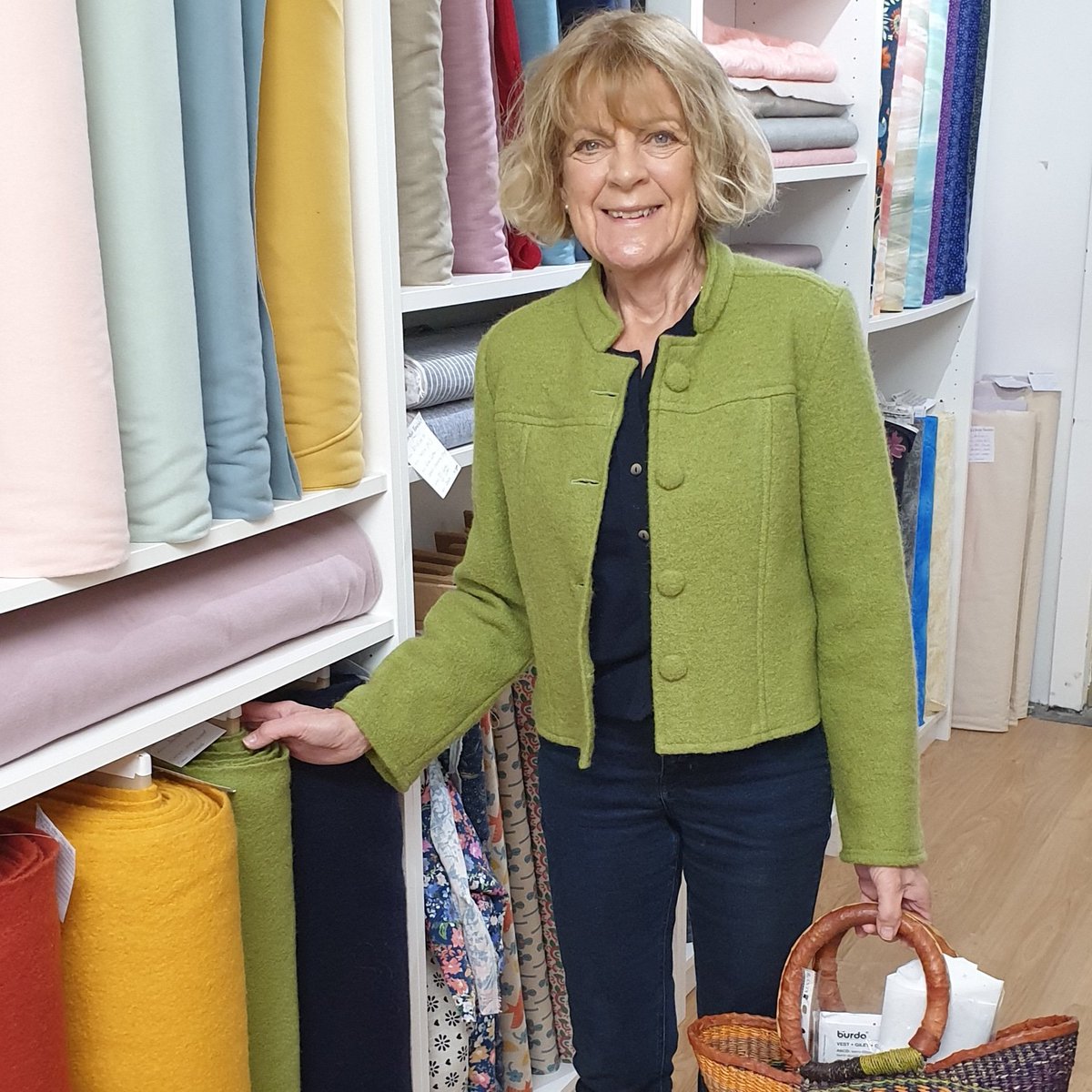 Look at this gorgeous jacket made by our lovely customer, Sue, from our boiled wool fabric 😍 Just beautiful! Made using Sue's own pattern. nimblethimbles.co.uk/product/boiled… #NimbleThimblesSwindon #wiltshire #boiledwool #lovedressmaking #customermakes #supportsmallbusiness