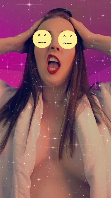 Headed into the end of Maintenance Mode at work like: https://t.co/xovg9KA1R2<a href="/tag/cupcakefetish"class="tags"><span>#cupcakefetish</span></a>