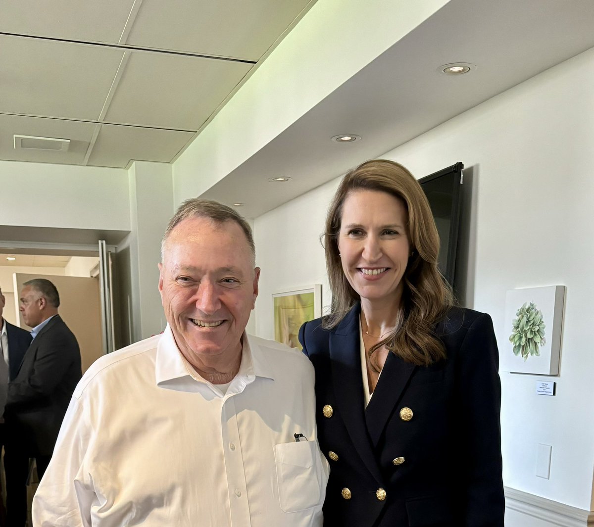 Always a pleasure to Meet with Caroline Mulroney Ontario's President of the Treasury Board. The Minister took time to meet with our members and hear their concerns about how long it takes to get a quarry or Pitt licenced...between 7-12 years and up to $20 million in costs.