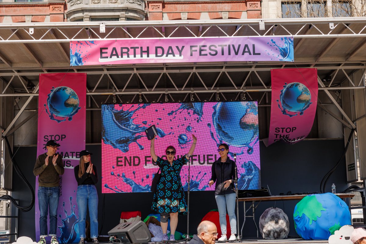 Thanks to @DeliverZero for choosing our #EarthDay 2024 Festival stage to present their partner of the year and ambassador of the year awards! #ReuseRevolution