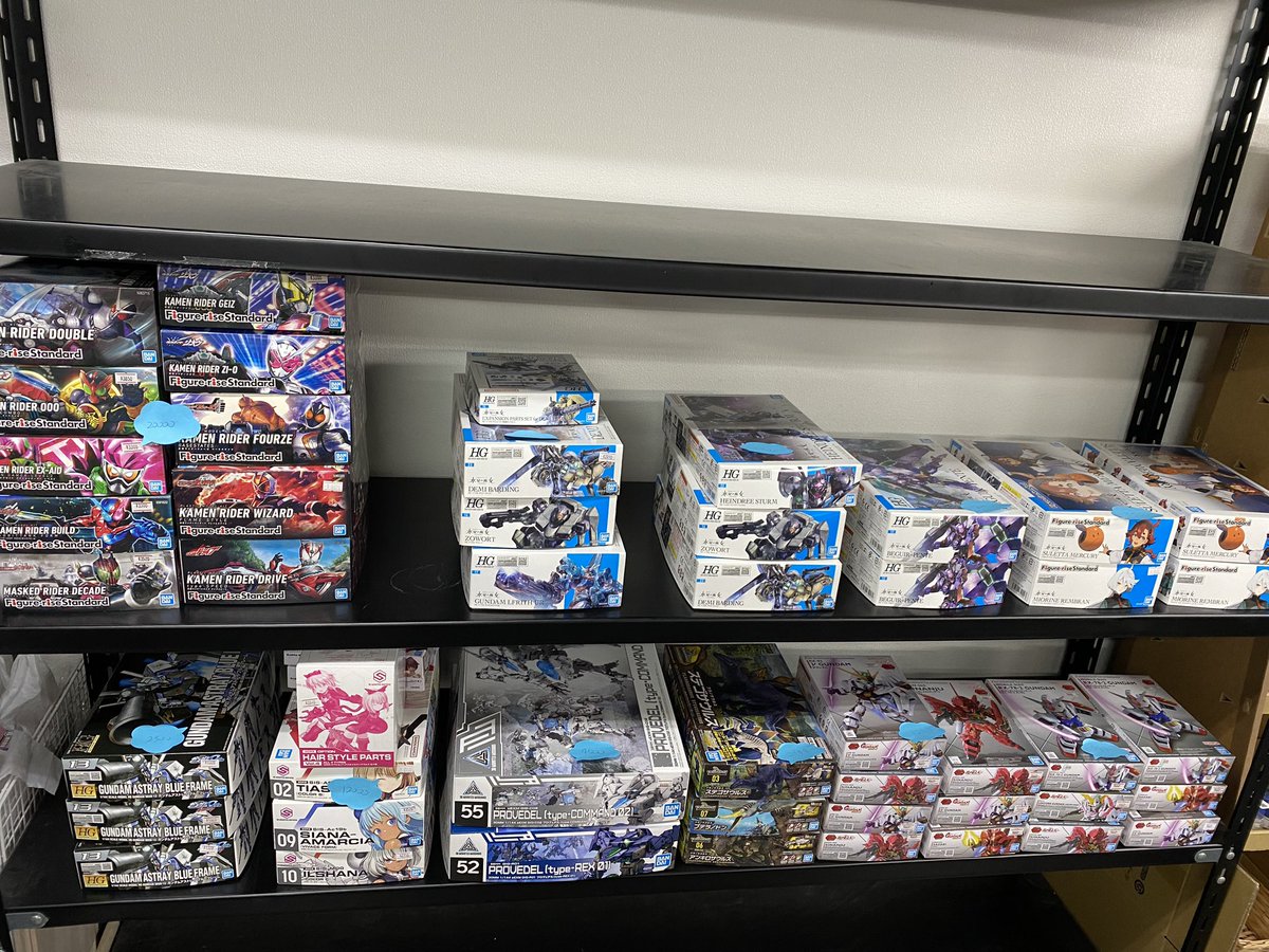 tsukuru_labo's tweet photo. 明日からお得過ぎるセット販売
店内オークションを開催します！ https://t.co/IGCZ7rLqXN