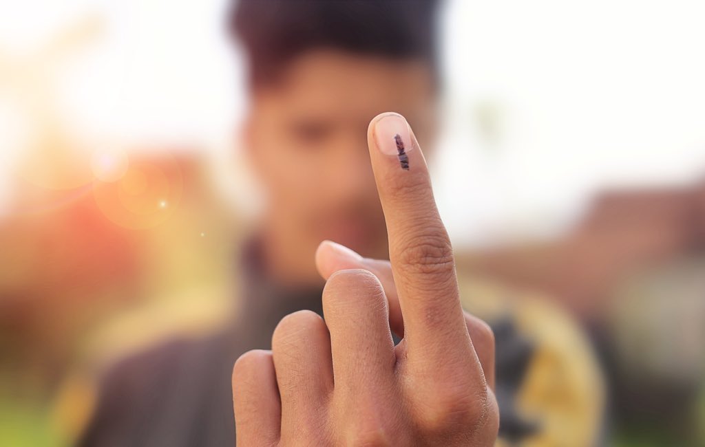 Aur batao… Vote kiya ya nahi?? 👆 #TakeCharge #LokSabhaElections2024 #ElectionDay
