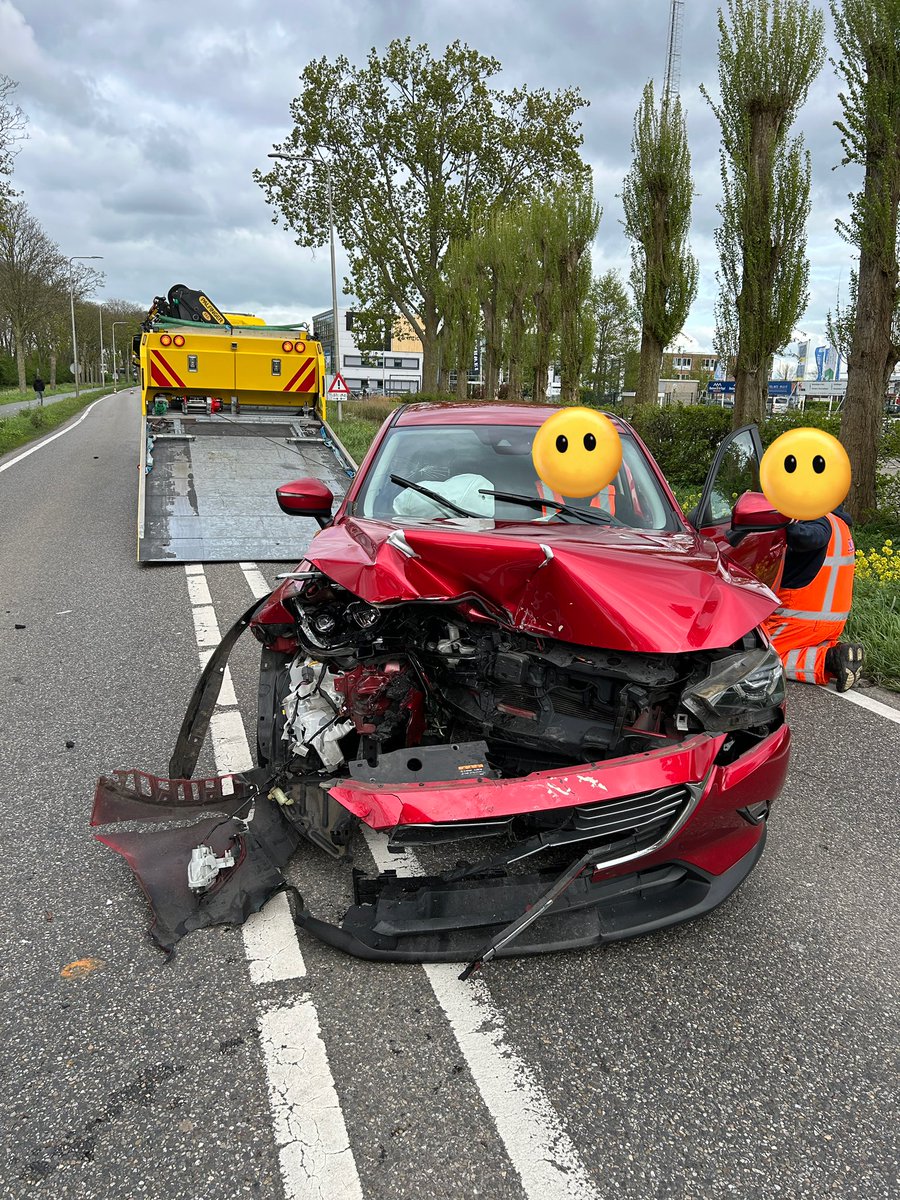WIS_Sander's tweet photo. 🚧❌ Gistermiddag ter plaatste geweest bij een #ongeval op de #provincialeweg #N455, plaatselijk bekend als de #Hogeveenseweg, ter hoogte van km 3.00, in de @gemeentealphen. 

@zuid_holland https://t.co/8ZKh5nRqi1