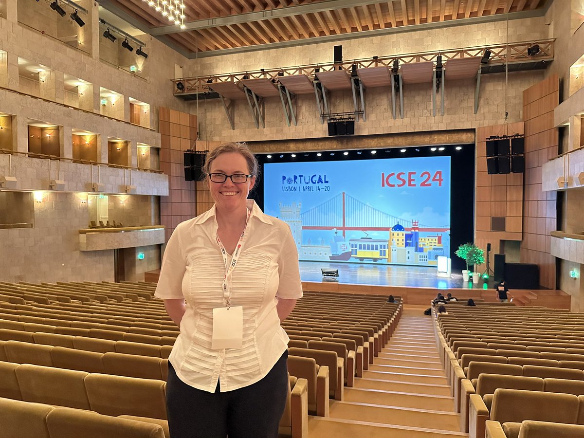 UMBC IS faculty and students, past and present, at ICSE2024. #icse2024 <a href="/umbcinfosystems/">UMBC Department of Information Systems</a>