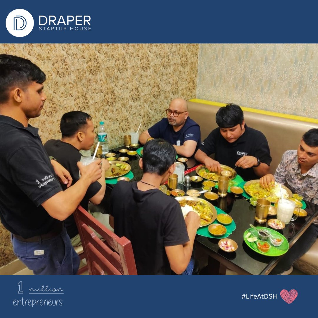 This week, the #DraperStartupHouse family stepped out for a fabulous team lunch! 🍽️✨ Moments like these strengthen our bonds and fuel our drive. From laughter to planning our next big thing, every moment was a treasure! 💼🚀 We believe in working hard and dining well!