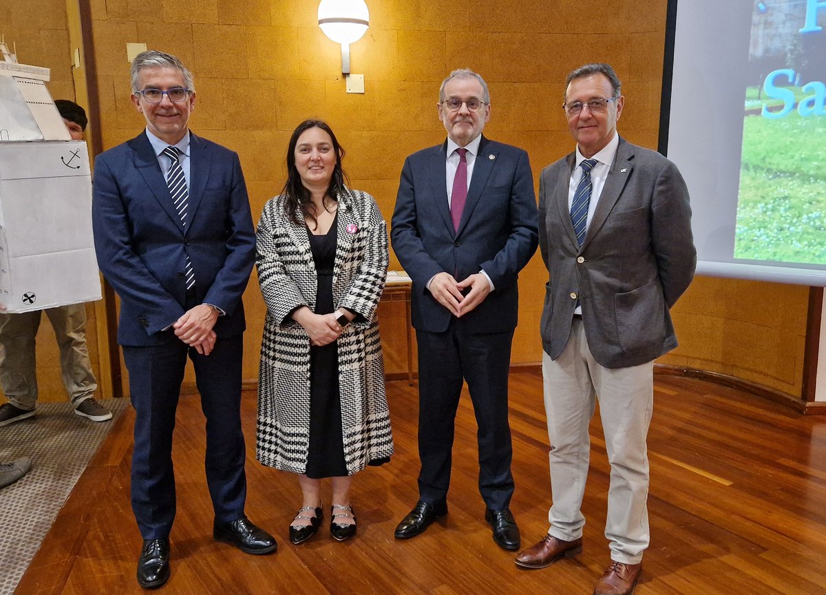 ⚓️Nos sumamos a la celebración de la festividad de San Telmo en la ETS de Náutica. El presidente de la #APS @cdiazmaza ha impartido una #conferencia sobre el #PuertodeSantander y sus dimensiones estratégicas. @apazoscarro @unican @nauticauc @NoemiMendez #Santander