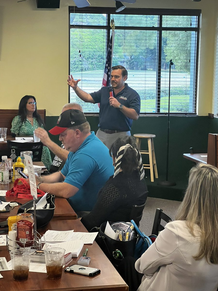 It’s always great to be with The North Pinellas Republican Club and @KimbrlyBerfield Thank you for continuing to support conservative values in Pinellas County & for supporting our Republican candidates! #KeepFloridaFree