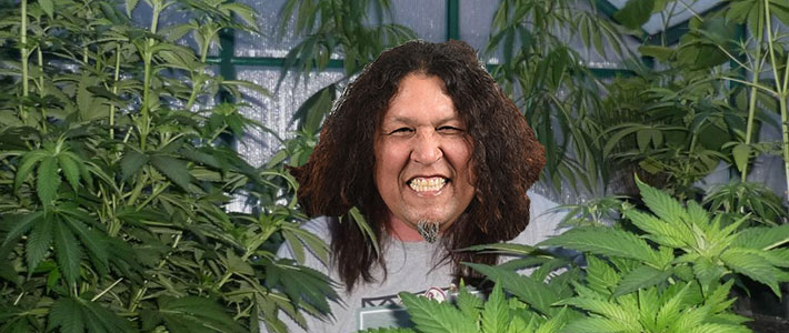 testament's tweet photo. Happy 4/20 THRASHERS! 🤘 https://t.co/PEATF8Z4Dm