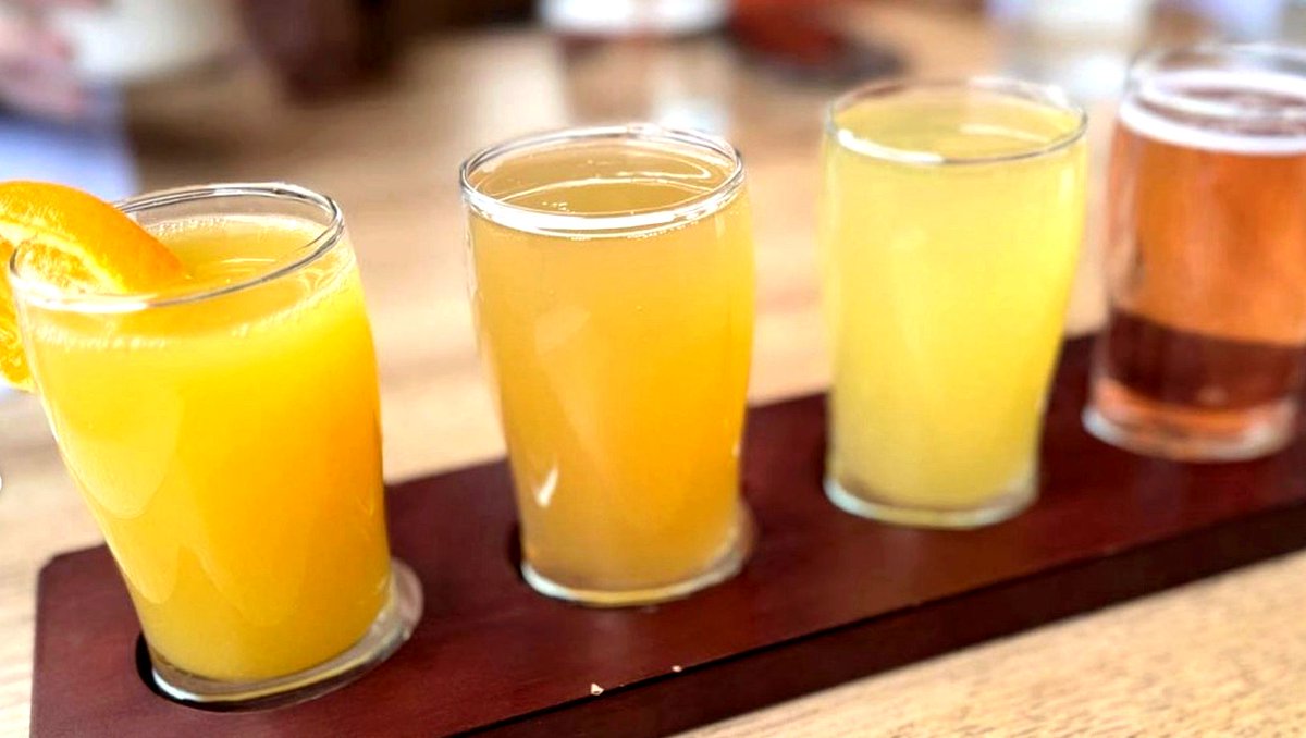 Elevate your mornings with our Mimosa Flights at Showroom! 🌟 Indulge in 4 delightful flavors: traditional, Mile High, Aloha, and Nantuckett. 🍹🍊🍍 Sip your way to a fantastic day! 🌅🥂 Reserve now at ShowroomFrederick.com 

#MimosaFlights #FrederickMD #DowntownFrederick 🍾🥂