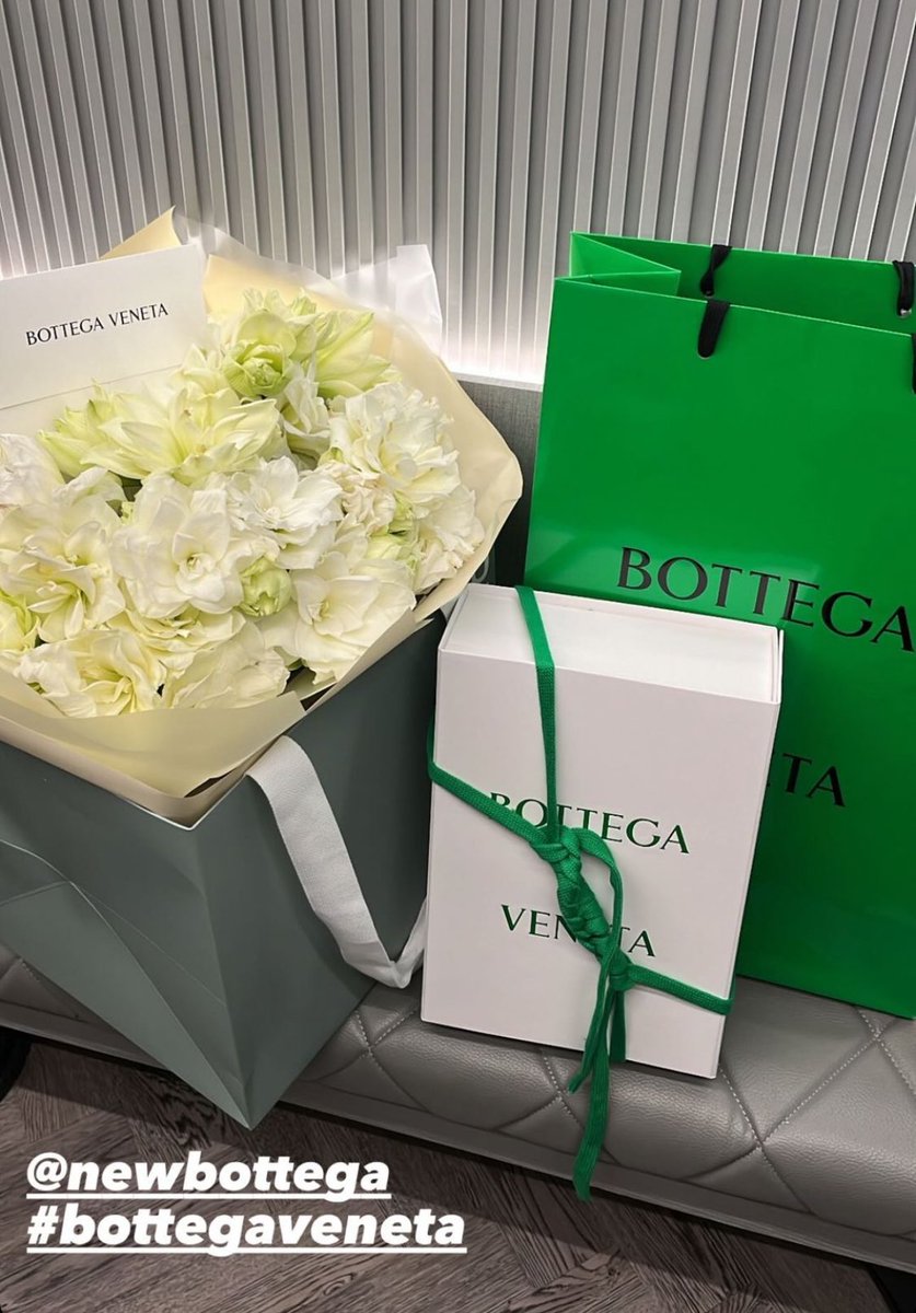 240419 [IG] 📷 ewsbdi update

“ @newbottega  #Bottegaveneta ”

#로운 #ROWOON #ロウン #โรอุน