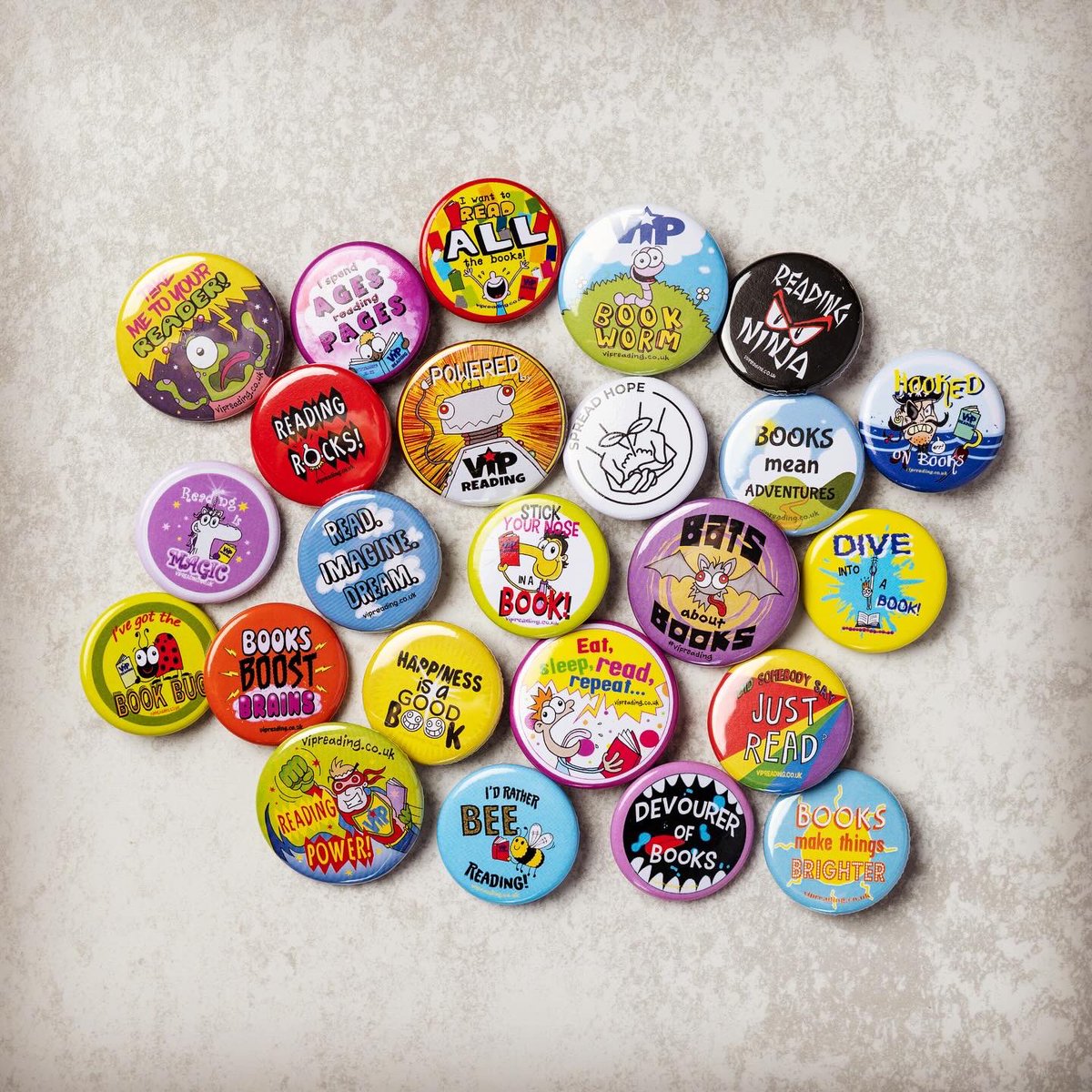 🌟 Bulk Badges 🌟 We’ve got 24 badge designs to choose from BUT sure, you can also bulk order one design! 🤩 Love this order heading out featuring the Book Worm badge designed by the talented @chriswhitepoet 📕 🪱 From as little as 37p per badge and FREE shipping (over £25)