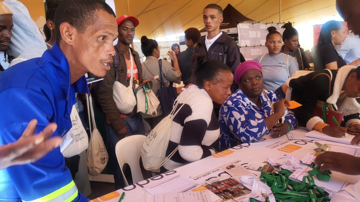 It’s day 2 of the West Coast Jobs Fair and Service Delivery event held at the Vredenburg Sports Ground in Cape Town, Western Cape province. 

The Small Enterprise Development Agency. (Seda) is providing non-financial support to various businesses present today.
#westcoastjobsfair
