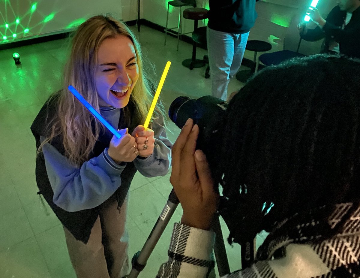 Demonstrating and practicing low light photography ⁦<a href="/NottmTrentUni/">Nottingham Trent University</a>⁩ today-all in a day’s work teaching #photojournalism module ⁦@CBJNews⁩