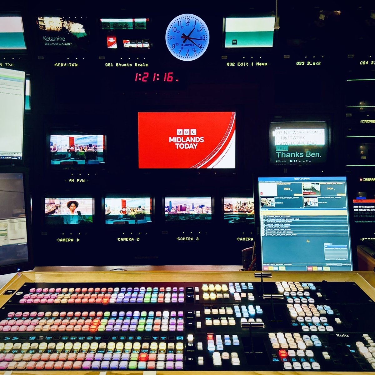 michaelwoodtv's tweet photo. In the #vision #mixing chair at @bbcmtd today.

Getting ready to transmit the Midland’s lunchtime #news, #sport and #weather on @BBCOne at 1.30pm.

Join @nicolabeckford and @BeccyWoodTV in a couple of minutes!

#tvstudio #tvnews #visionmixer #bbcmidlandstoday #fingersonbuttons https://t.co/YU59y1JAsP