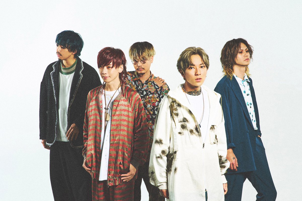 ashdahero's tweet photo. 【MV放映決定！】

東京・西武新宿駅前の大型ビジョン「ユニカビジョン」で
ASH DA HEROの新曲「Beast Mode」のMV放映が決定！

放映期間：本日～4月25日(木)
※予告なく変更になる場合がございます

▼放映時間など詳細はこちら！
https://t.co/uSRIUtpGJH

@YUNIKAVISION_St
#ユニカビジョン
#ASHDAHERO #ADH
#ビーストモード #オクターヴ